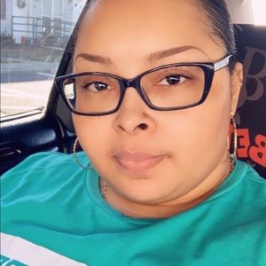 Meet your Posher, Latasha